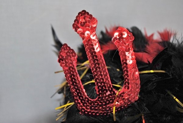 Verkauft Dreispitz Hut Teufelin Devil, schwarz rot, Einzelstück, Karnevalshut